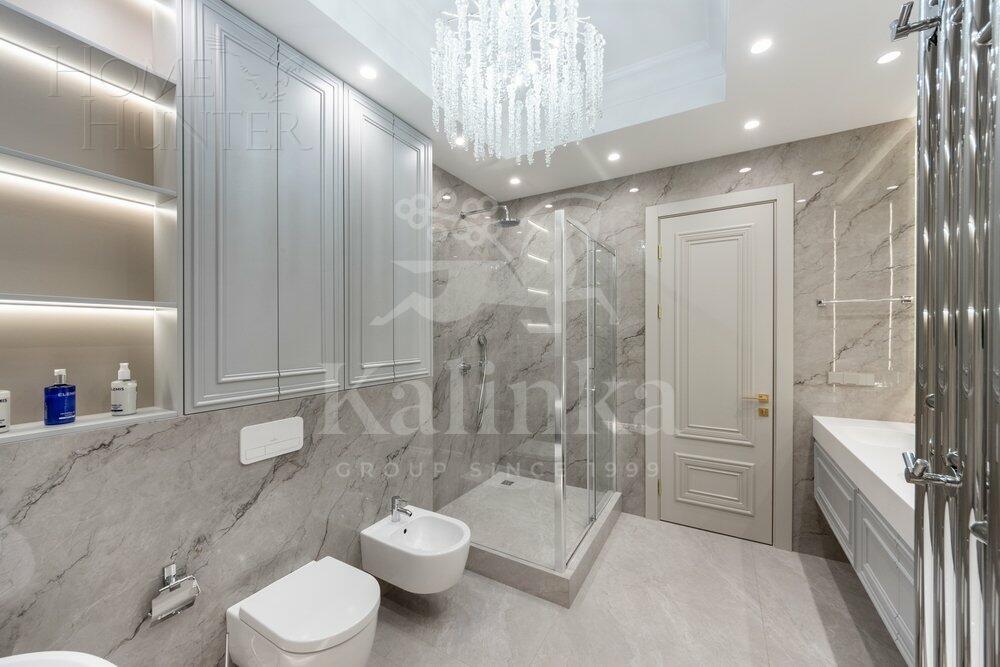4-КОМН. КВАРТИРА С ОТДЕЛКОЙ 135 М² НА 35 ЭТАЖЕ