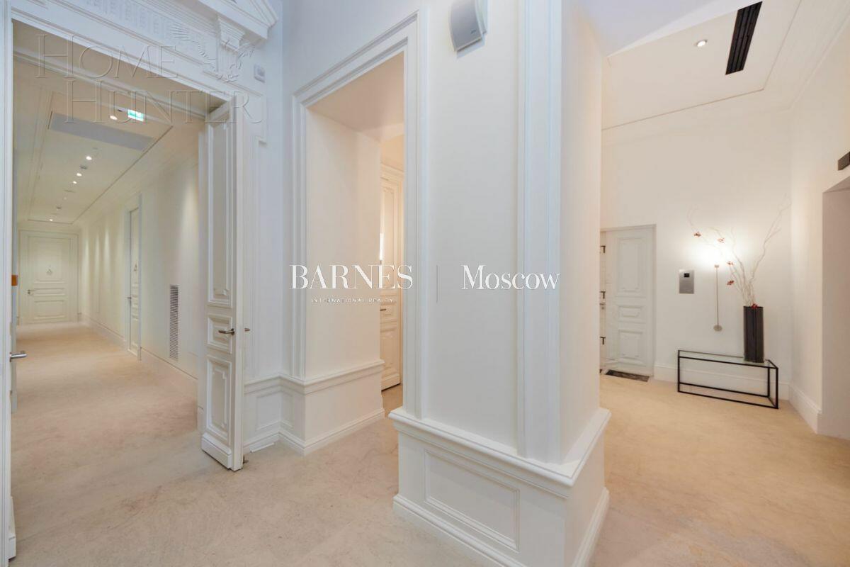 4-КОМН. КВАРТИРА БЕЗ ОТДЕЛКИ 210 М² НА 2 ЭТАЖЕ