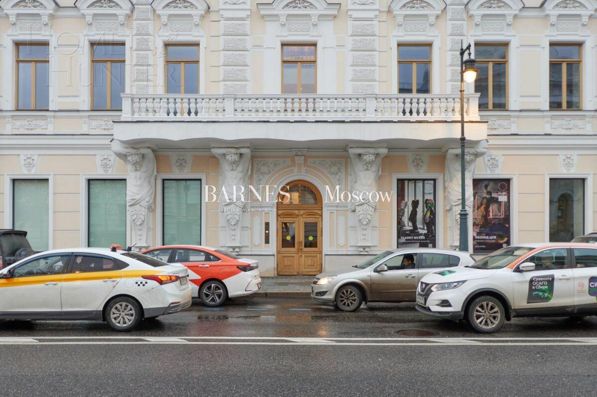 4-КОМН. КВАРТИРА БЕЗ ОТДЕЛКИ 210 М² НА 2 ЭТАЖЕ