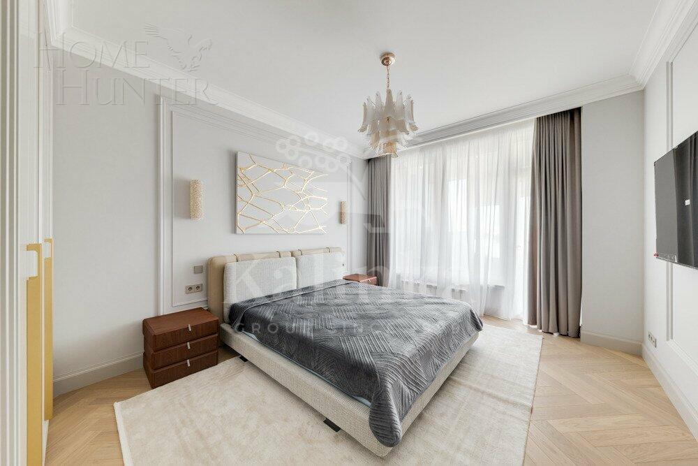 5-КОМН. КВАРТИРА С ОТДЕЛКОЙ 211 М² НА 18 ЭТАЖЕ
