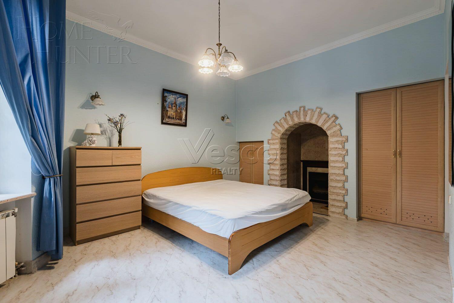2-этажный коттедж 279.8 м² с отделкой