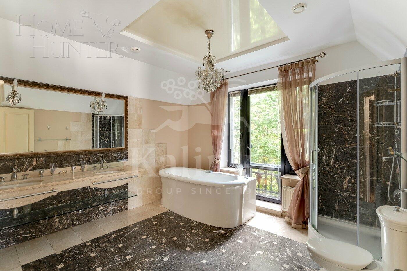 2-этажный коттедж 608 м² с отделкой