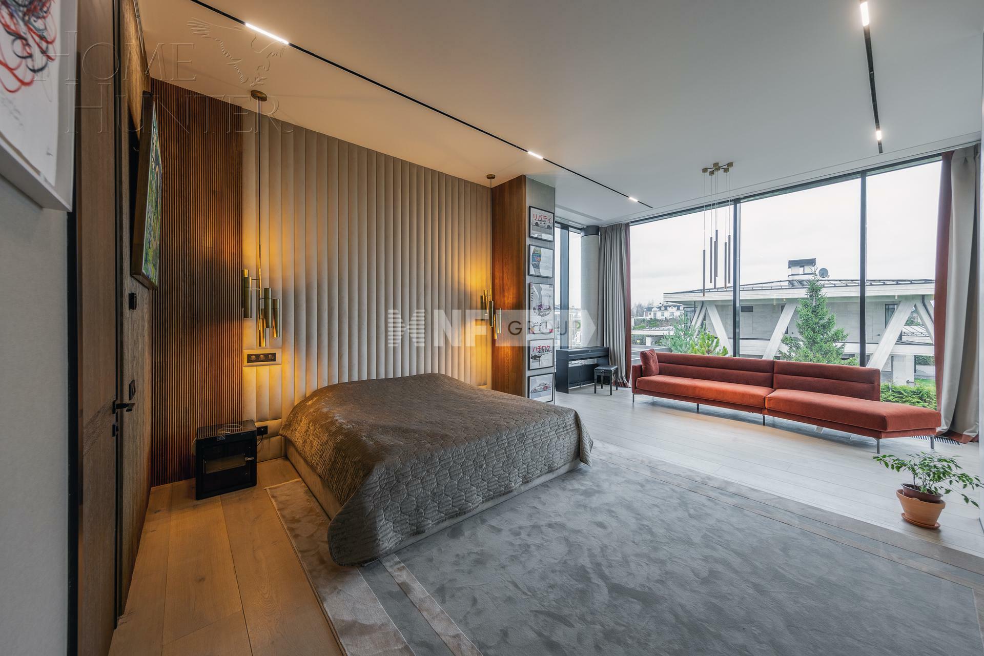 2-этажный коттедж 1 100 м² с отделкой