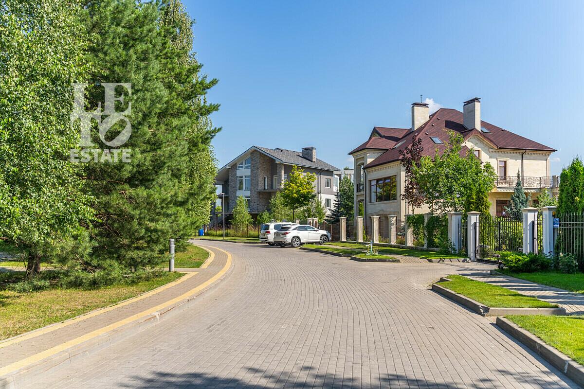 1-этажный коттедж 345 м² с отделкой