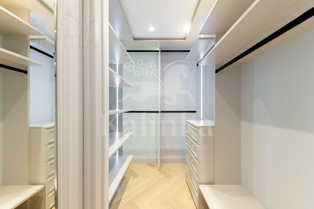 5-КОМН. КВАРТИРА С ОТДЕЛКОЙ 211 М² НА 18 ЭТАЖЕ