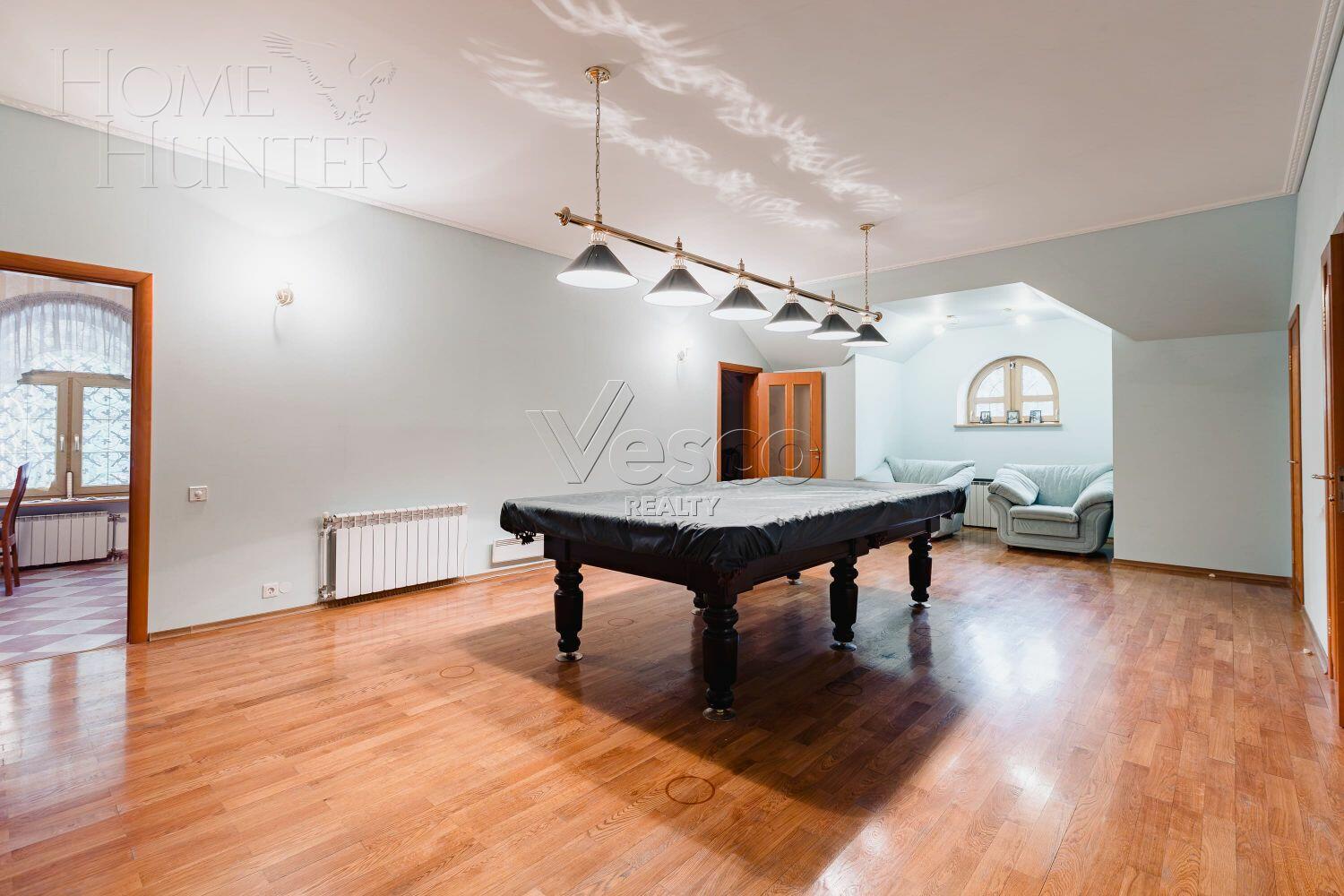 2-этажный коттедж 279.8 м² с отделкой