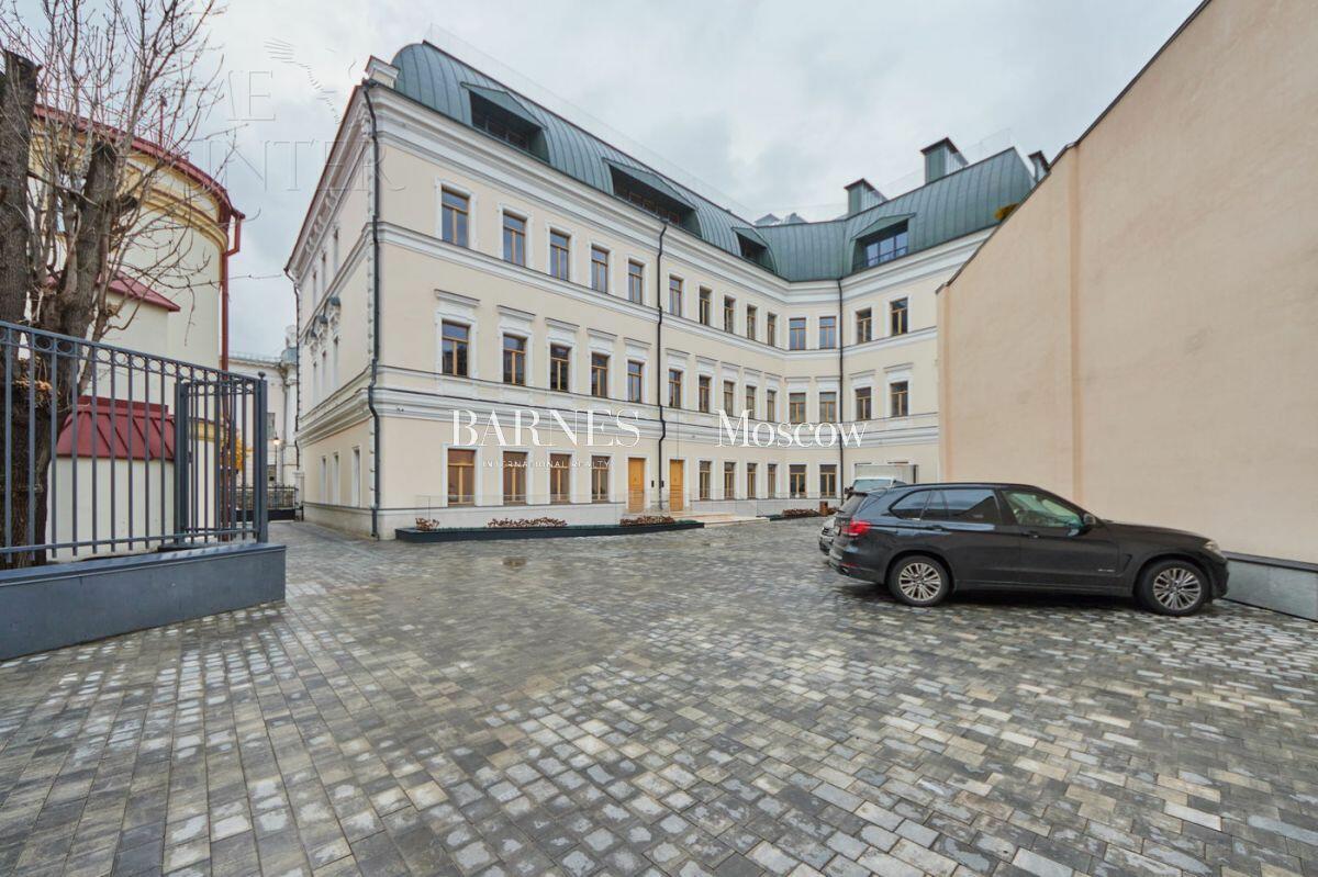 4-КОМН. КВАРТИРА БЕЗ ОТДЕЛКИ 210 М² НА 2 ЭТАЖЕ