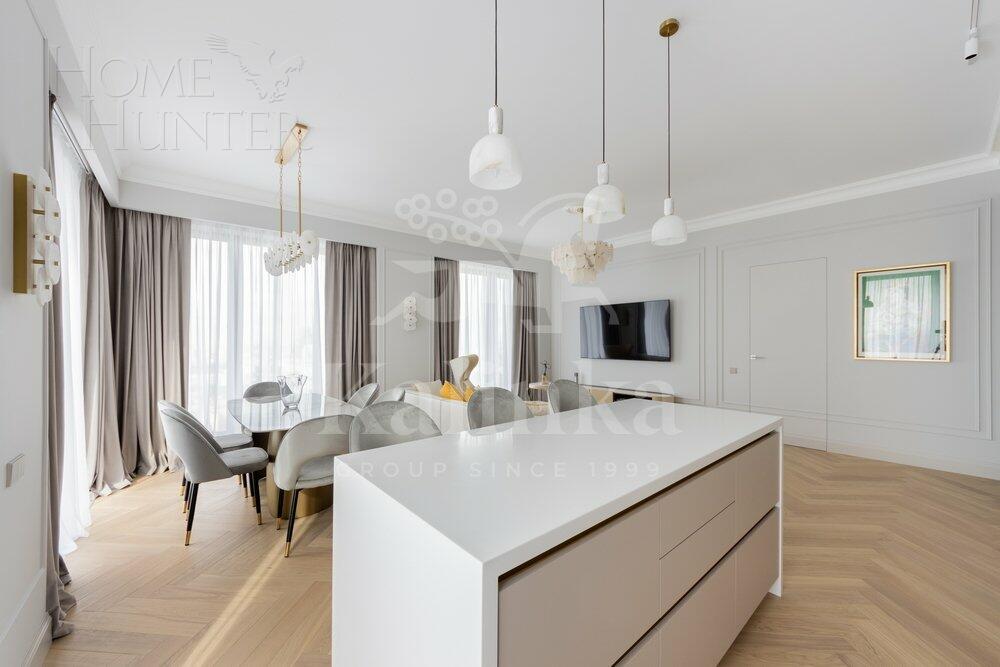 4-КОМН. КВАРТИРА С ОТДЕЛКОЙ 135 М² НА 35 ЭТАЖЕ