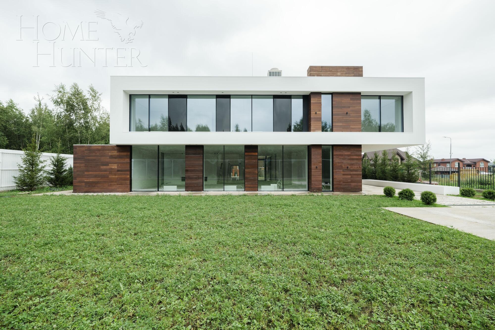 2-этажный коттедж 650 м² без отделки