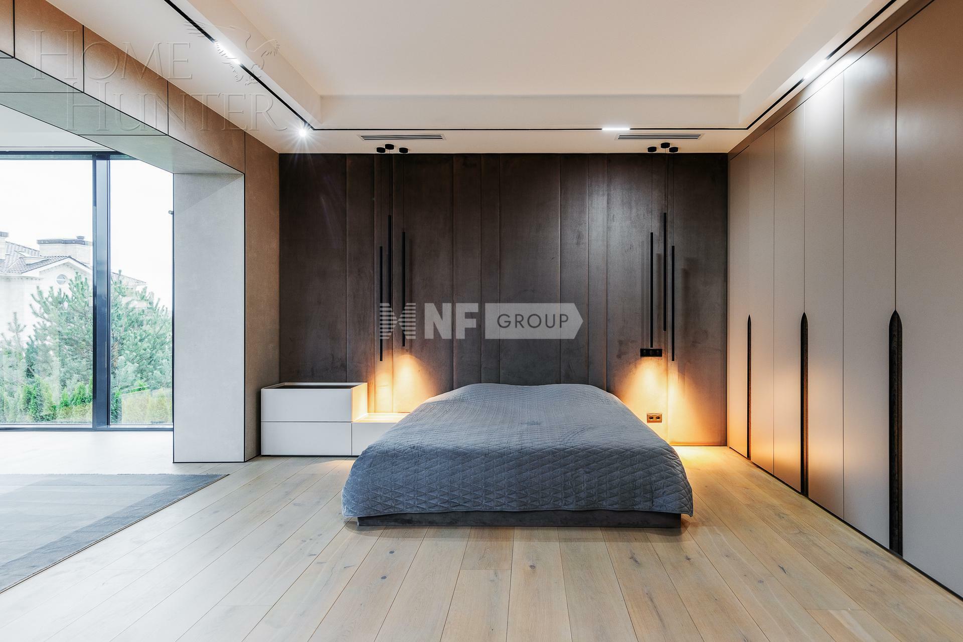 2-этажный коттедж 1 100 м² с отделкой