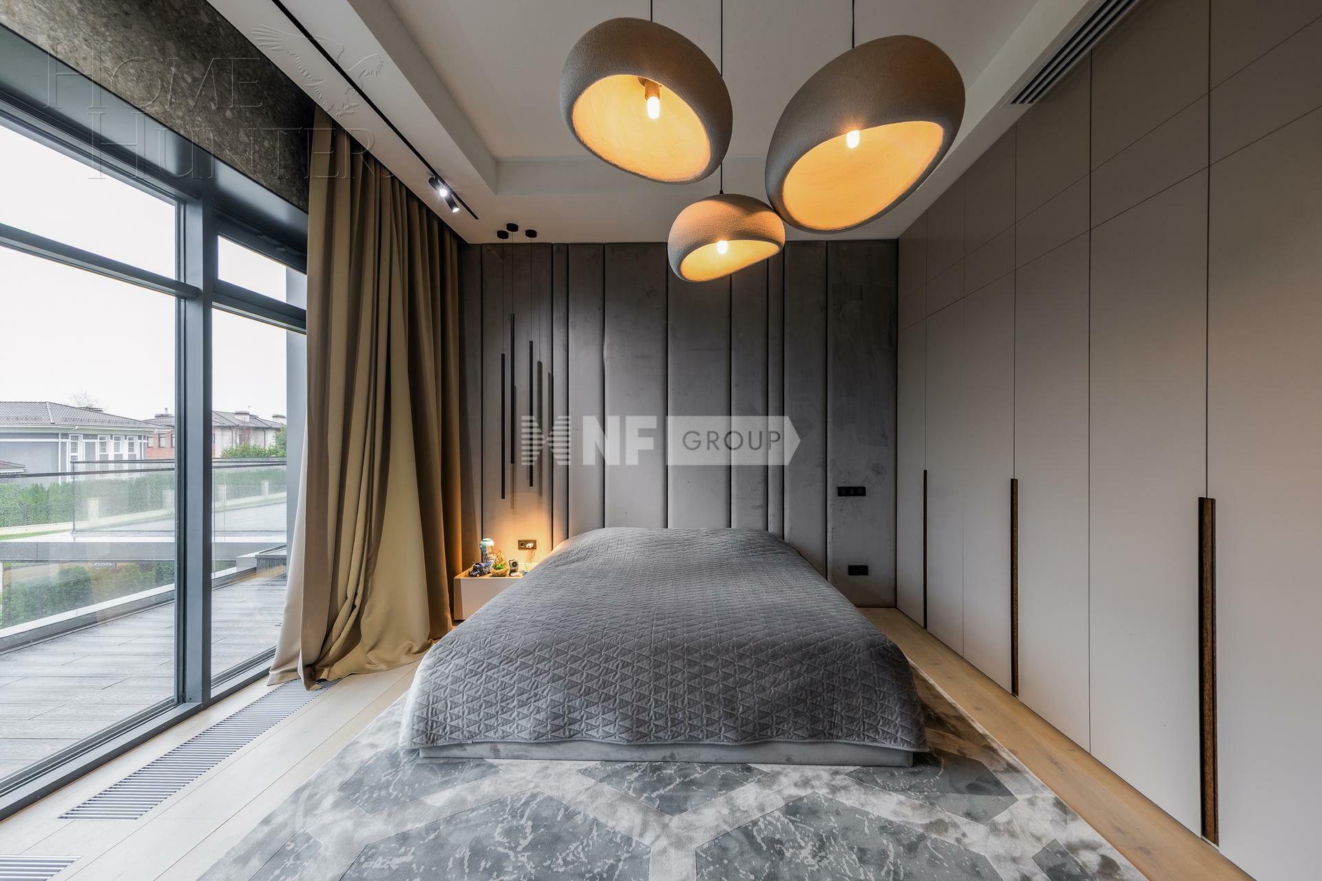 2-этажный коттедж 1 100 м² с отделкой