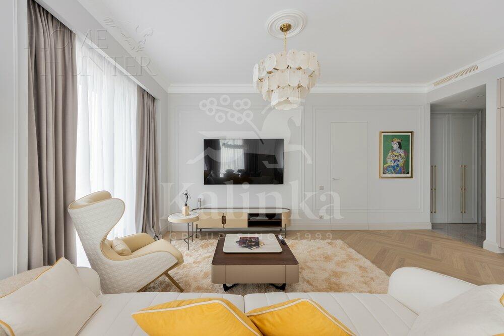 4-КОМН. КВАРТИРА С ОТДЕЛКОЙ 135 М² НА 35 ЭТАЖЕ