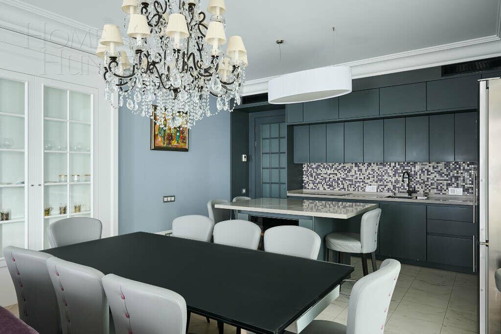 4-КОМН. КВАРТИРА С ОТДЕЛКОЙ 145 М² НА 4 ЭТАЖЕ