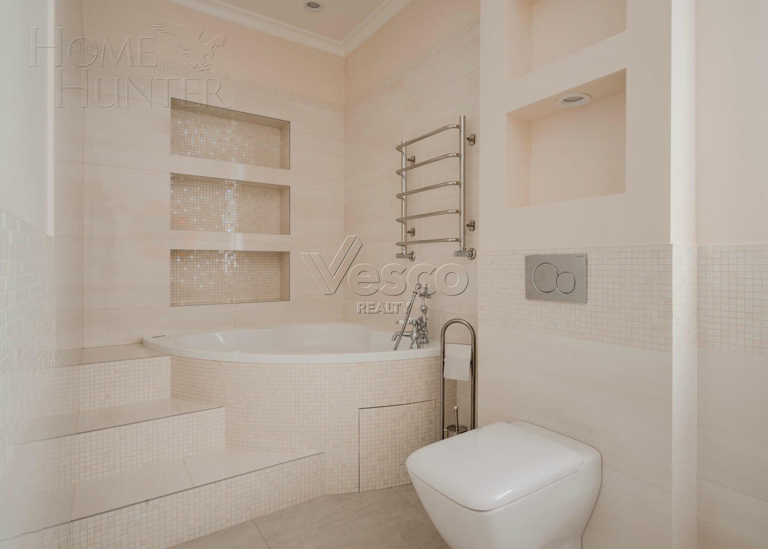 2-этажный коттедж 297.8 м² с отделкой