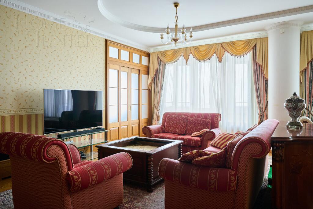 4-КОМН. КВАРТИРА С ОТДЕЛКОЙ 270 М² НА 22 ЭТАЖЕ