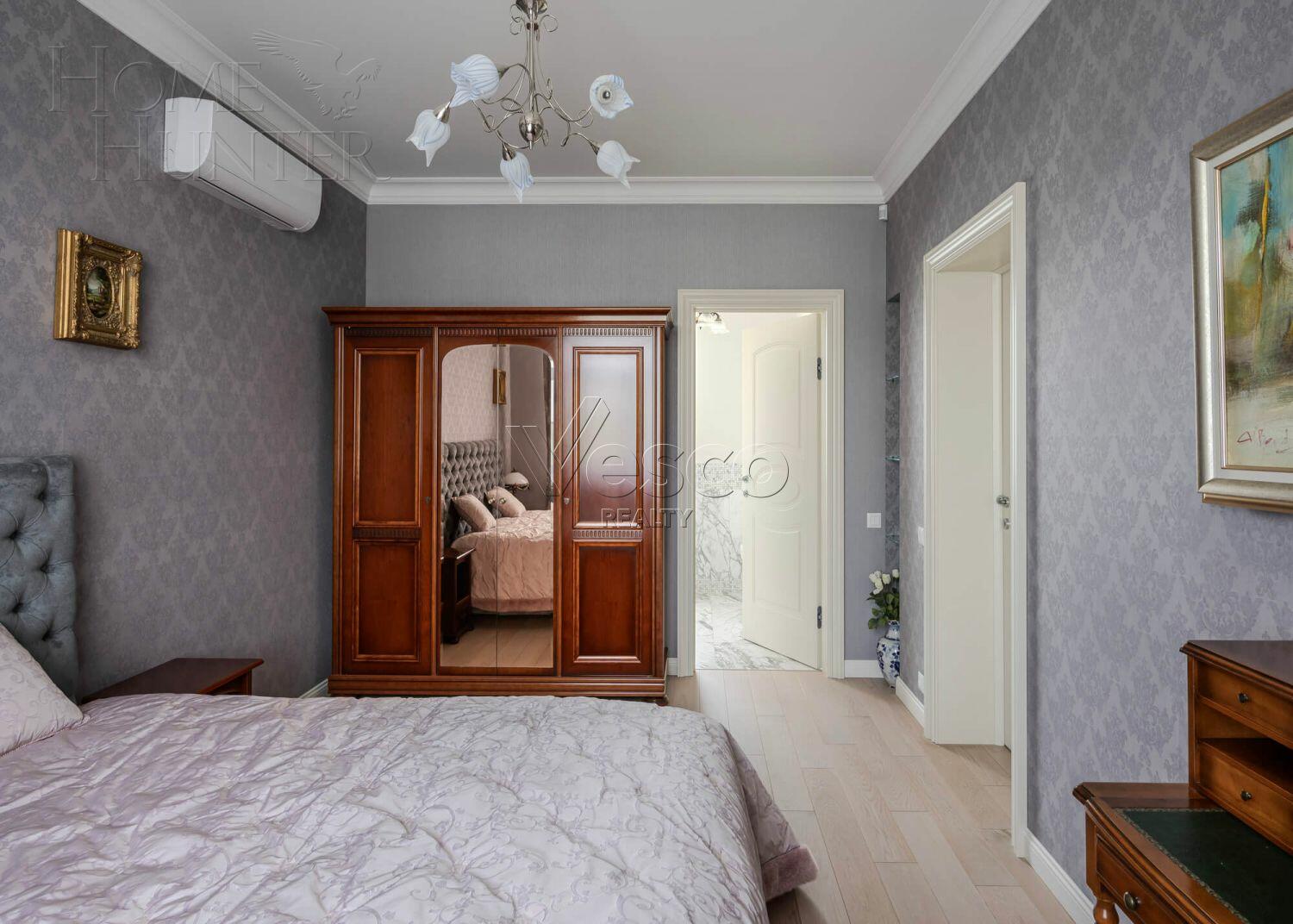 2-этажный коттедж 297.8 м² с отделкой