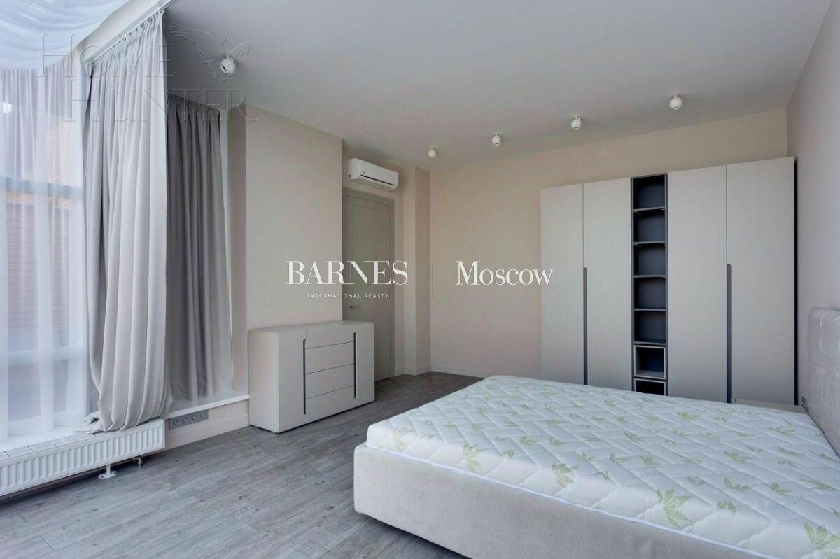 2-этажный таунхаус 384 м² с отделкой