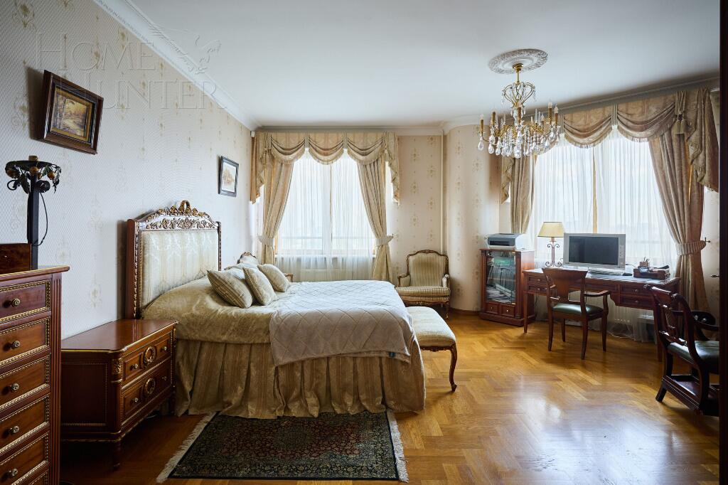 4-КОМН. КВАРТИРА С ОТДЕЛКОЙ 270 М² НА 22 ЭТАЖЕ
