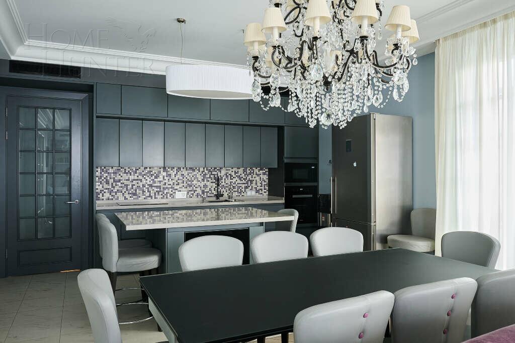 4-КОМН. КВАРТИРА С ОТДЕЛКОЙ 145 М² НА 4 ЭТАЖЕ