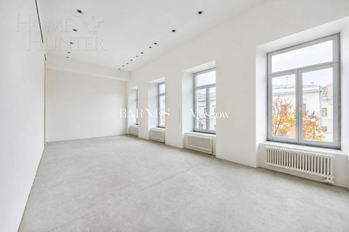 4-КОМН. КВАРТИРА БЕЗ ОТДЕЛКИ 210 М² НА 2 ЭТАЖЕ