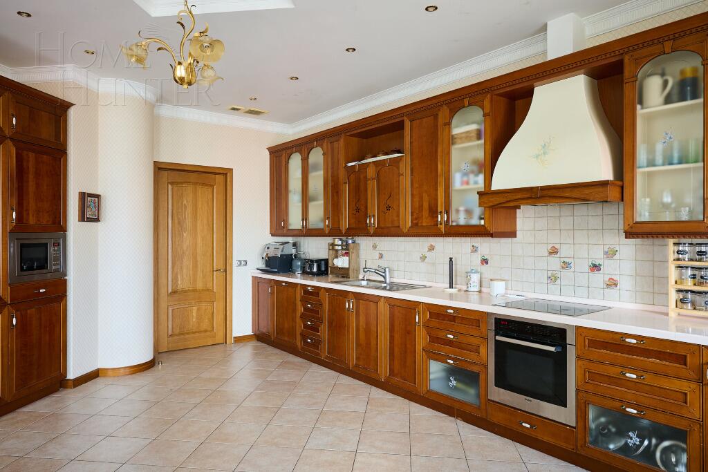 4-КОМН. КВАРТИРА С ОТДЕЛКОЙ 270 М² НА 22 ЭТАЖЕ
