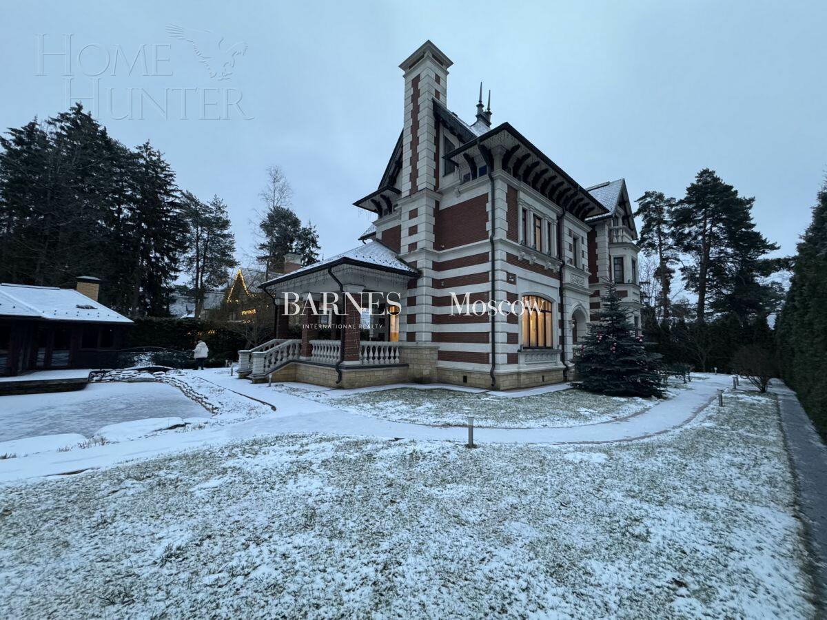 2-этажный коттедж 495 м² с отделкой