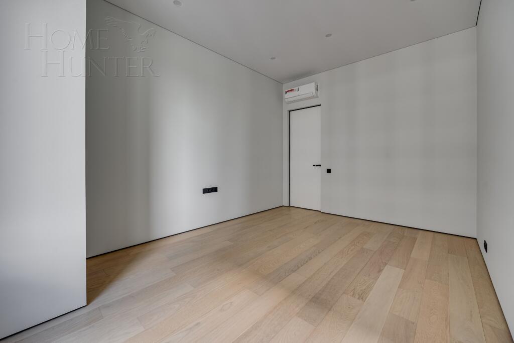 3-КОМН. КВАРТИРА С ОТДЕЛКОЙ 76.7 М² НА 4 ЭТАЖЕ