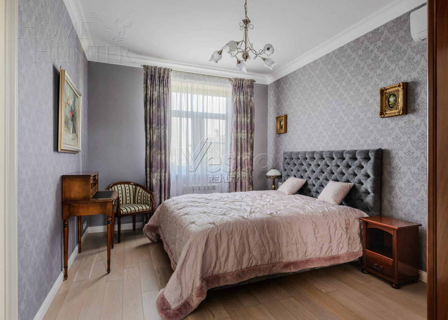 2-этажный коттедж 297.8 м² с отделкой