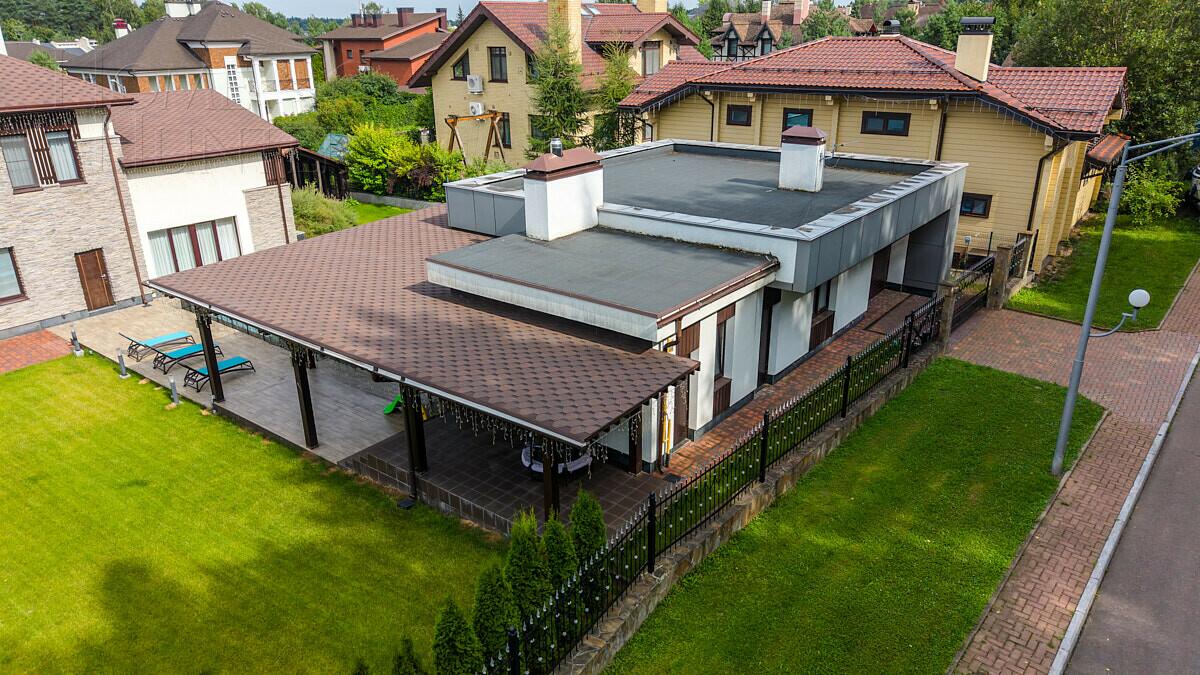 2-этажный коттедж 446 м² с отделкой