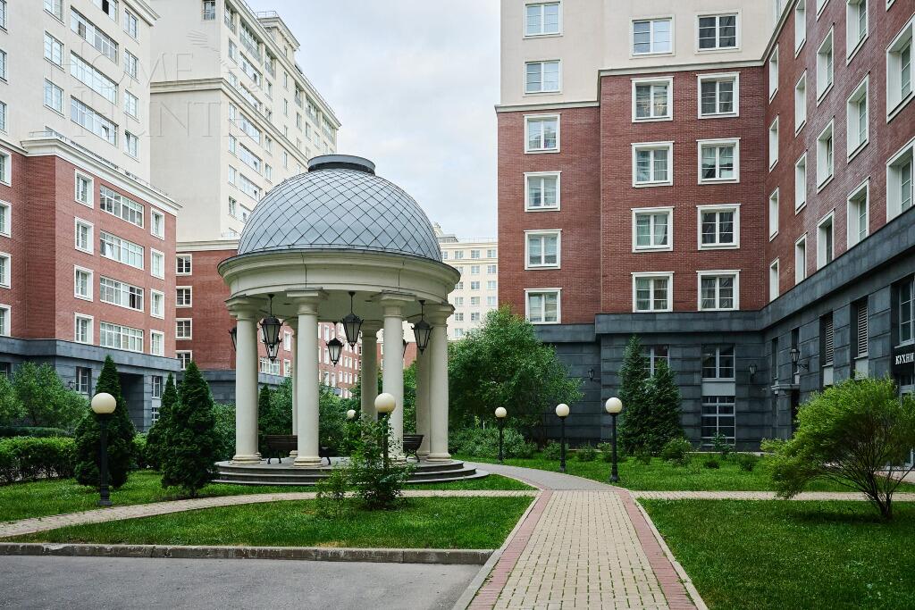 4-КОМН. КВАРТИРА С ОТДЕЛКОЙ 145 М² НА 4 ЭТАЖЕ