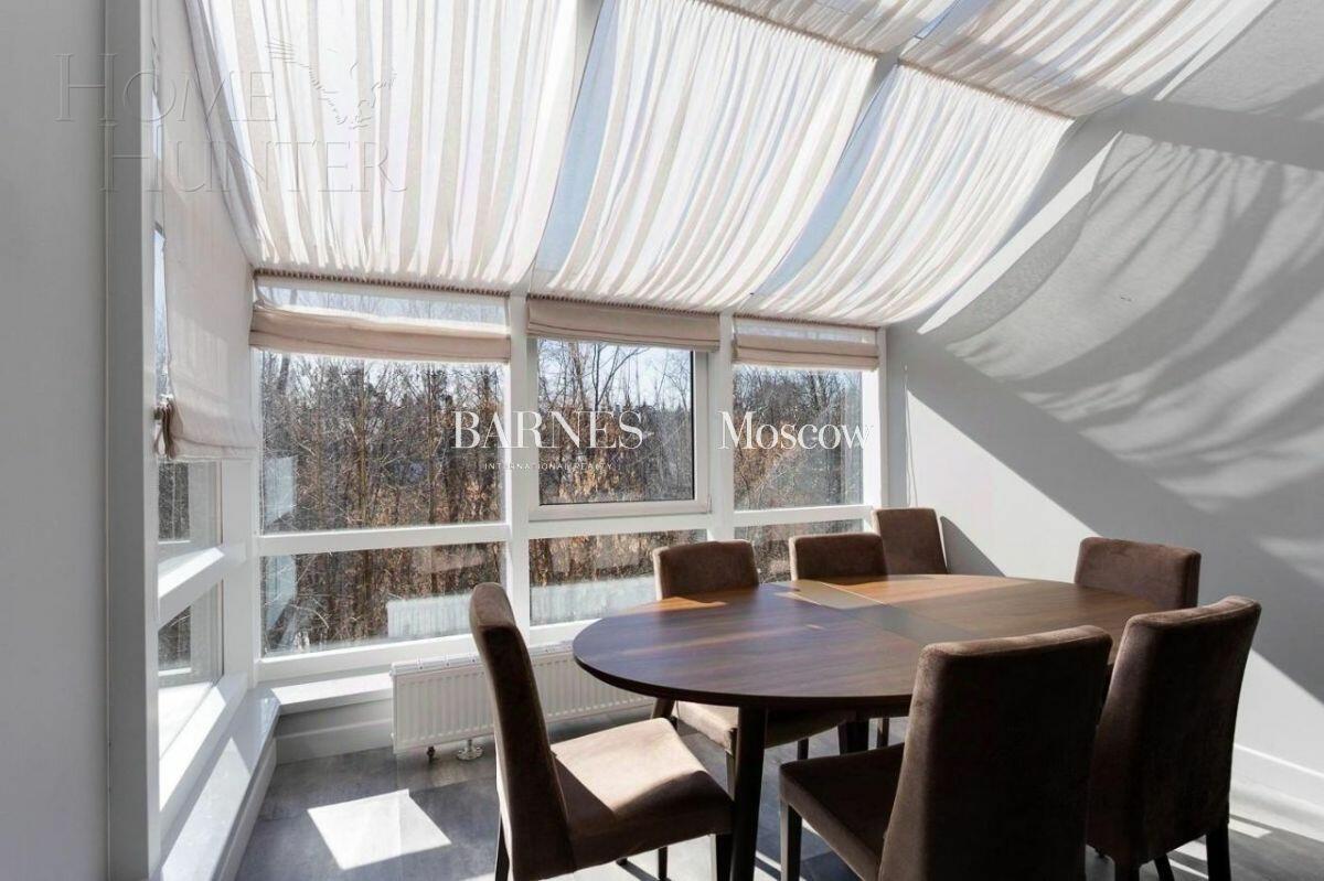 2-этажный таунхаус 384 м² с отделкой