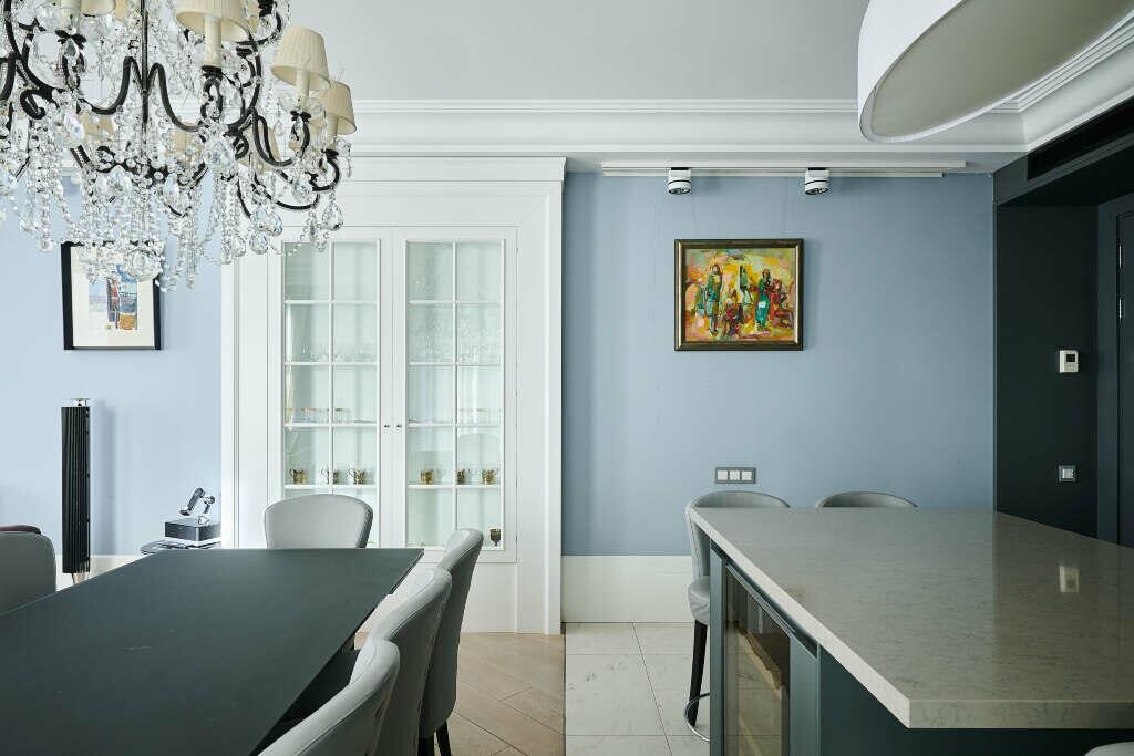 4-КОМН. КВАРТИРА С ОТДЕЛКОЙ 145 М² НА 4 ЭТАЖЕ