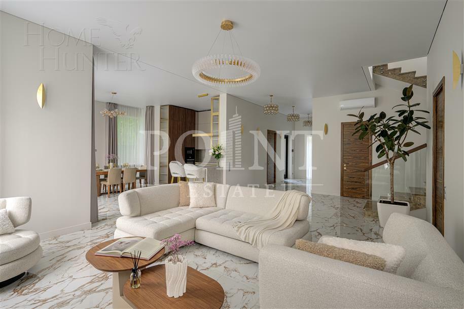 2-этажный коттедж 350 м² с отделкой