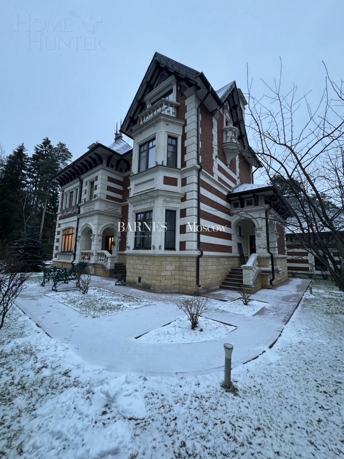 2-этажный коттедж 495 м² с отделкой