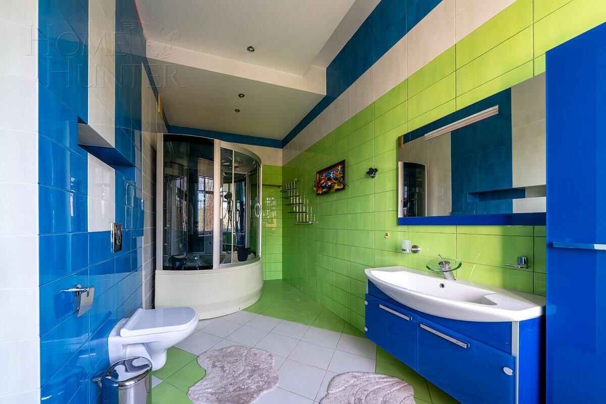 2-этажный коттедж 630 м² с отделкой