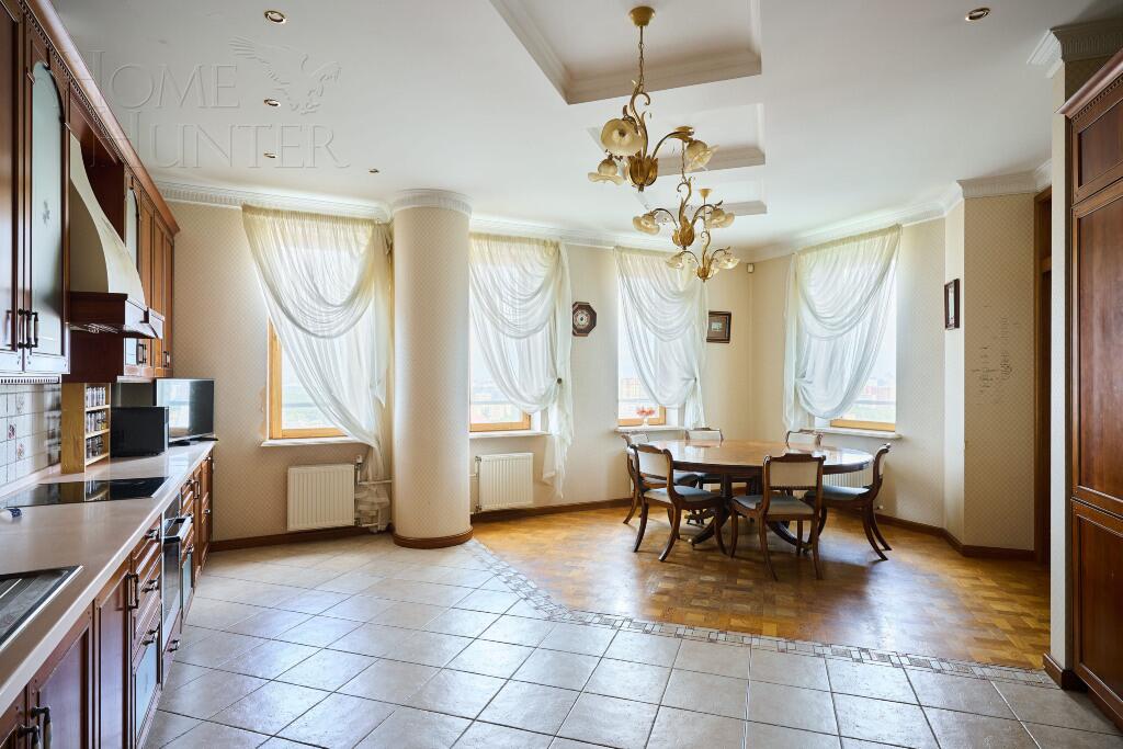 4-КОМН. КВАРТИРА С ОТДЕЛКОЙ 270 М² НА 22 ЭТАЖЕ