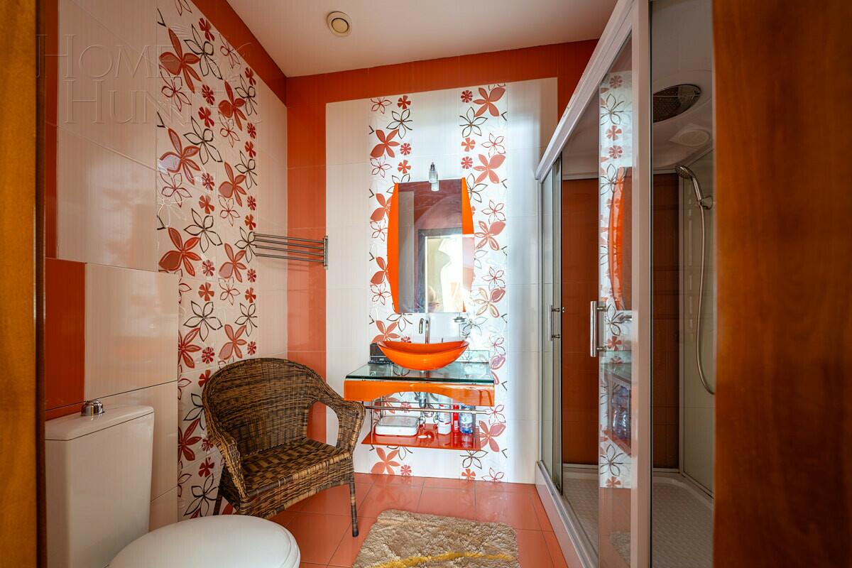 2-этажный коттедж 630 м² с отделкой