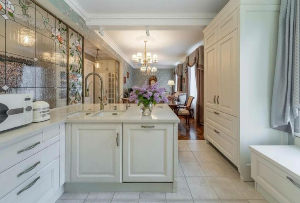 3-КОМН. КВАРТИРА С ОТДЕЛКОЙ 82 М² НА 4 ЭТАЖЕ