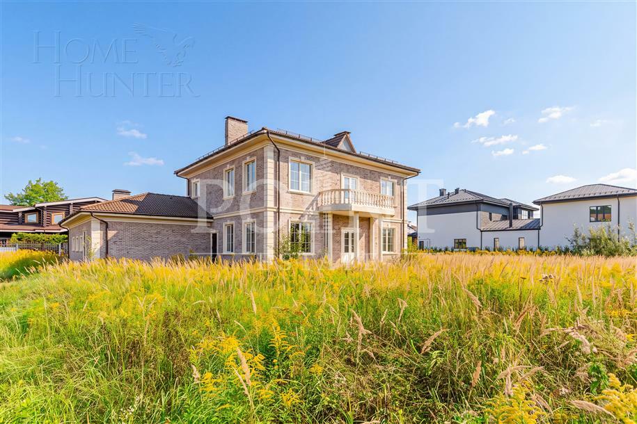 2-этажный коттедж 460 м² без отделки
