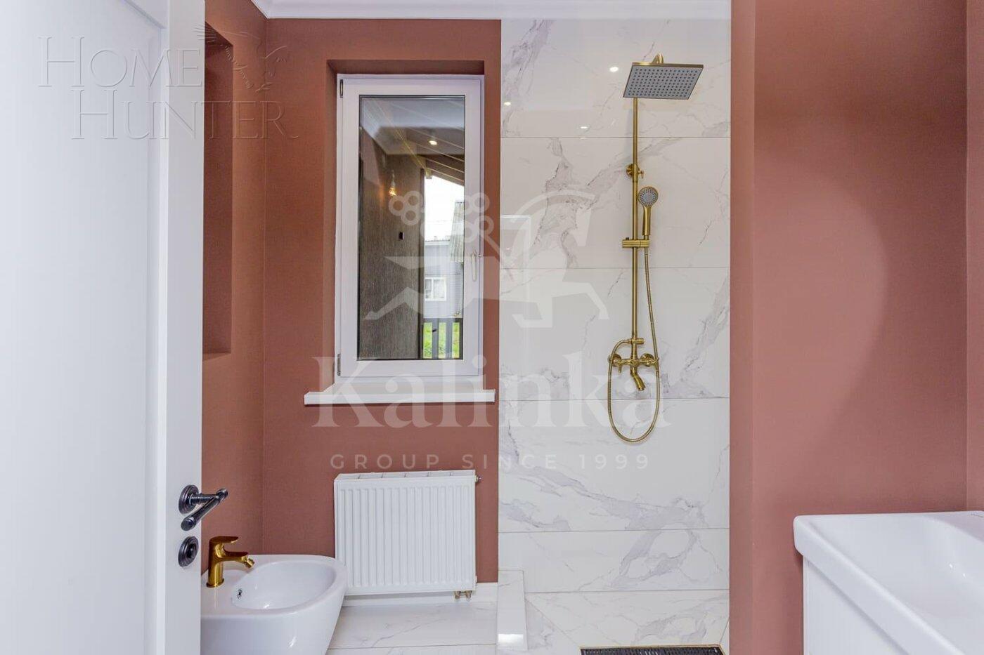 2-этажный коттедж 305 м² с отделкой