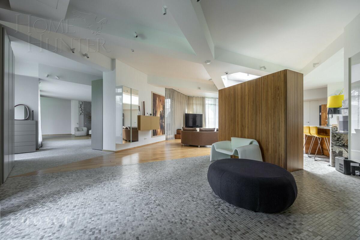 1-этажный коттедж 700 м² с отделкой