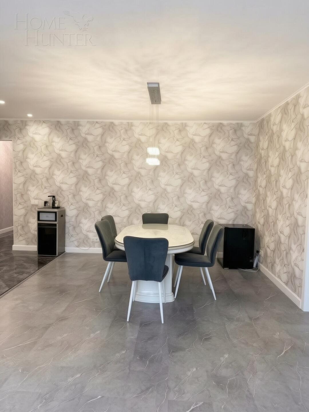 6-КОМН. КВАРТИРА С ОТДЕЛКОЙ 290 М² НА 5 ЭТАЖЕ