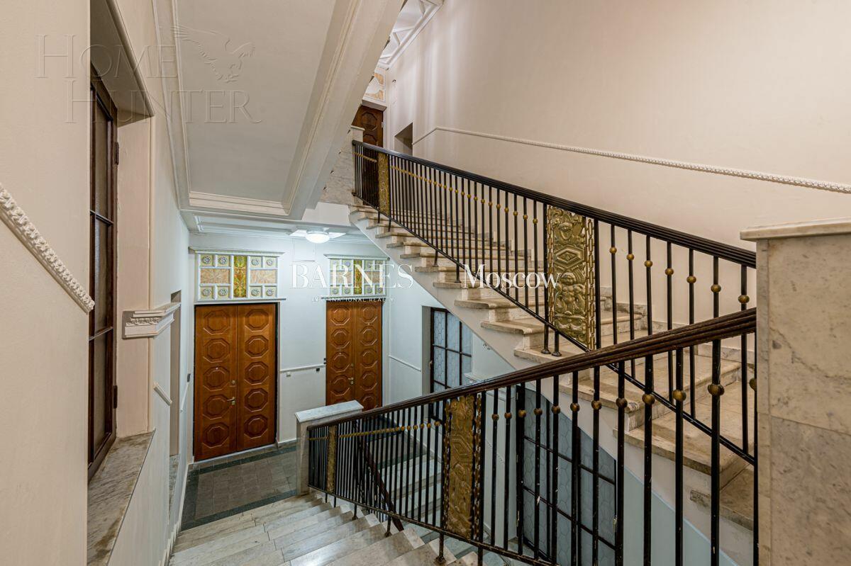 6-КОМН. КВАРТИРА С ОТДЕЛКОЙ 311.4 М² НА 6 ЭТАЖЕ