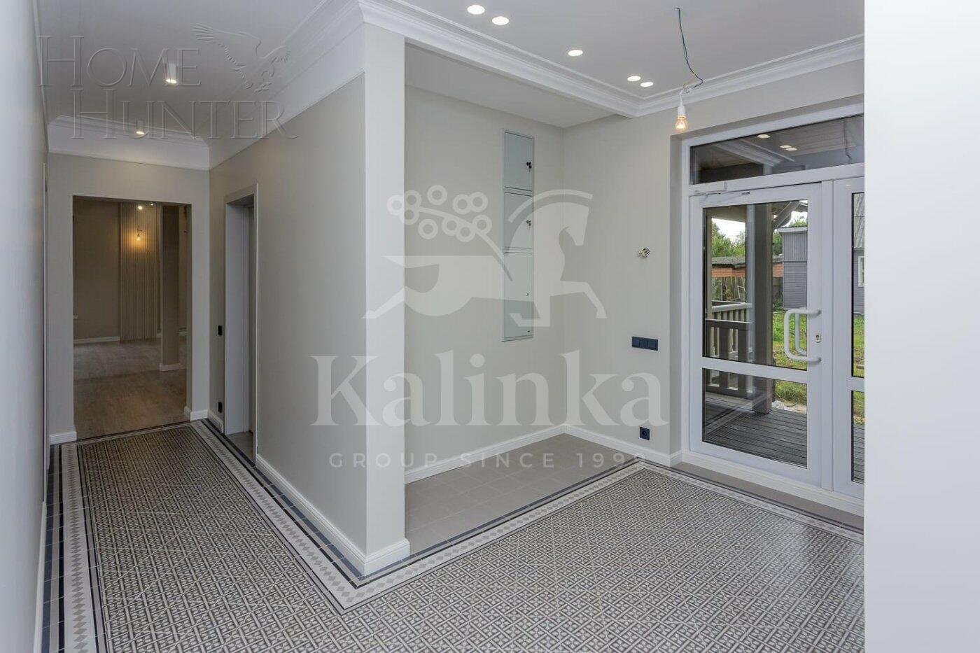 2-этажный коттедж 305 м² с отделкой