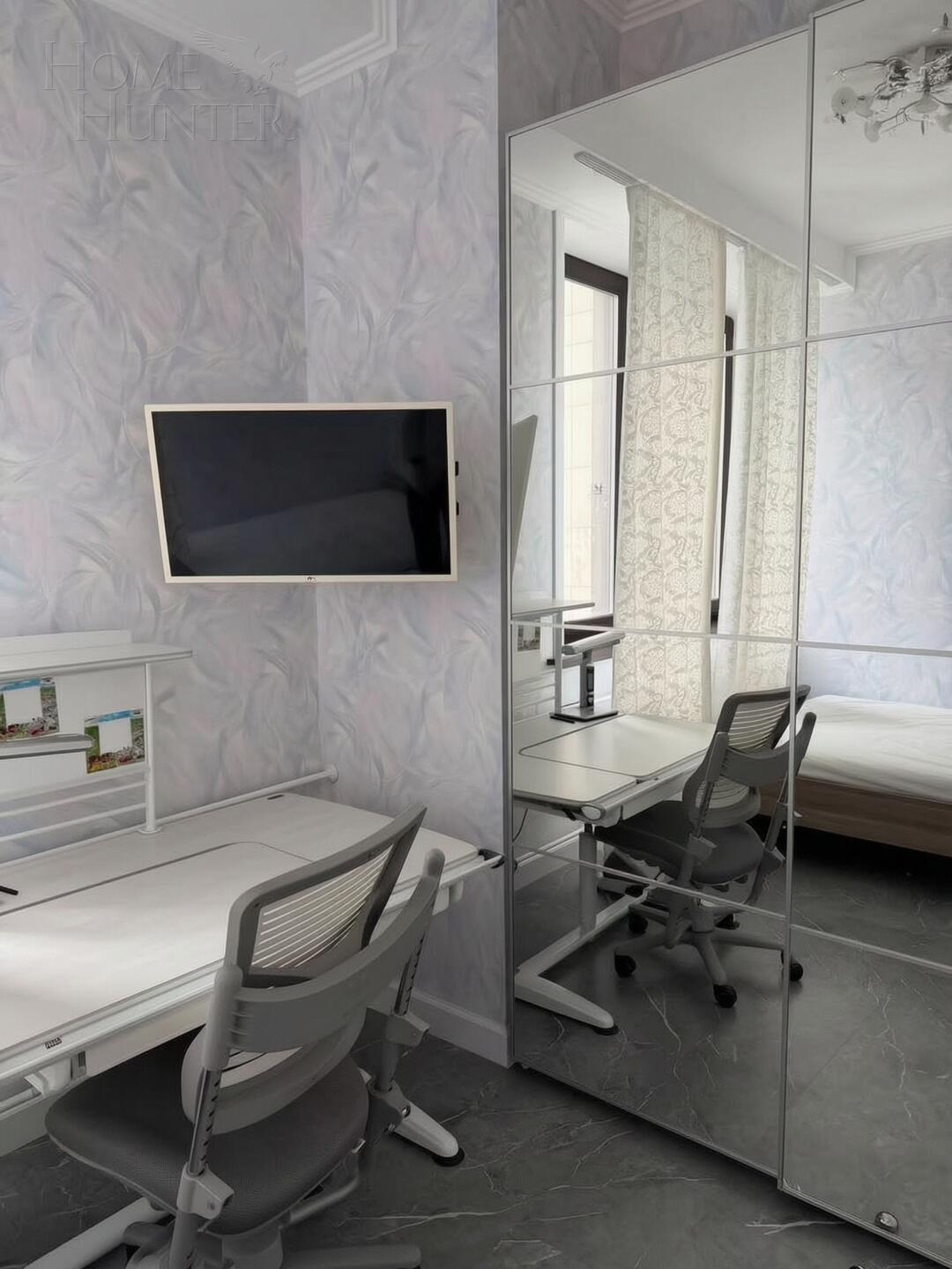 6-КОМН. КВАРТИРА С ОТДЕЛКОЙ 290 М² НА 5 ЭТАЖЕ