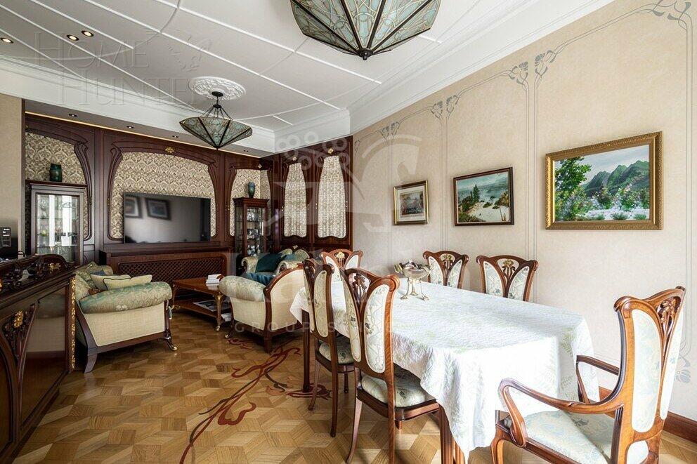 3-УРОВНЕВЫЙ ТАУНХАУС С ОТДЕЛКОЙ 154.2 М² НА 1 ЭТАЖЕ