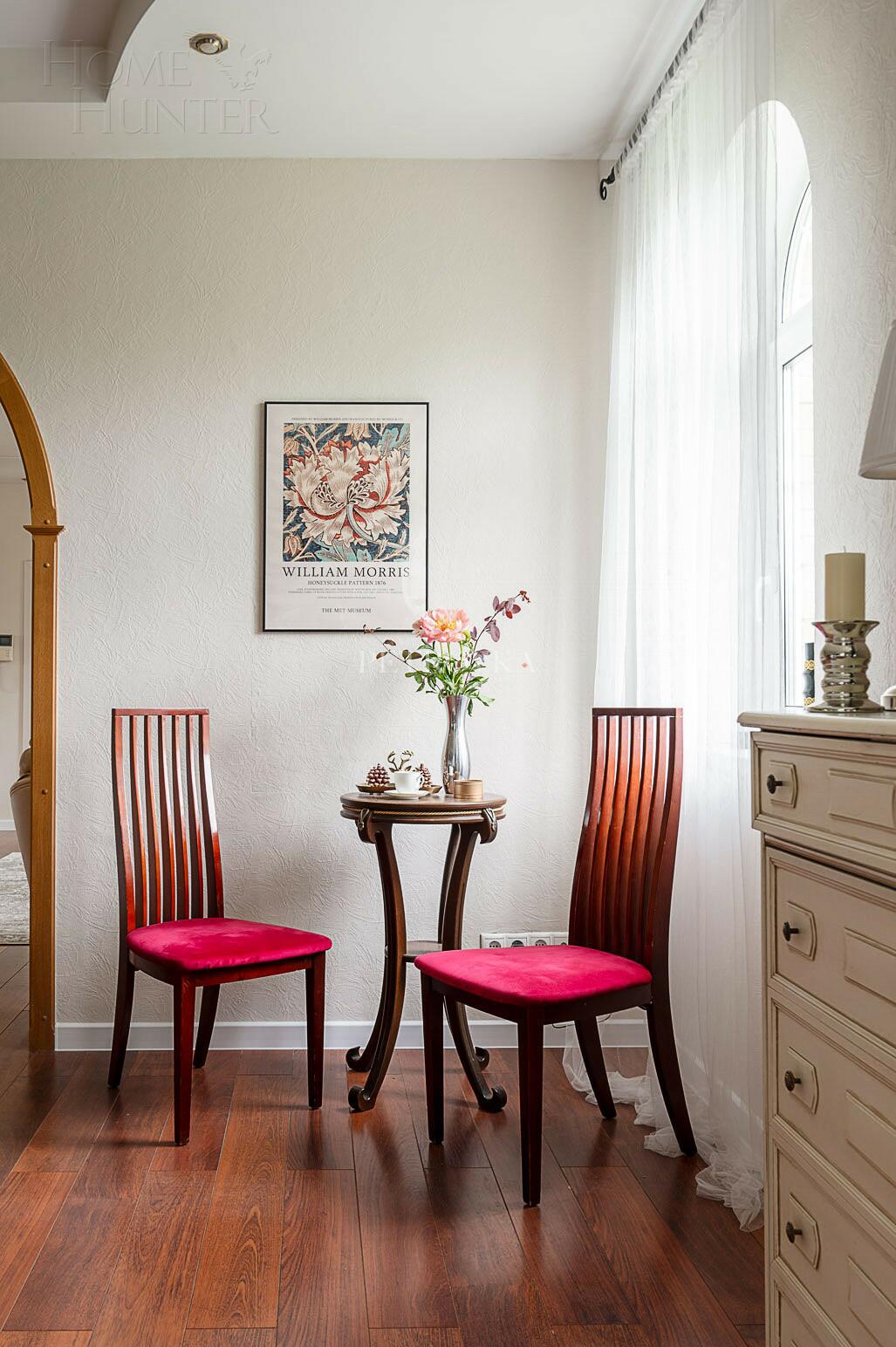 3-этажный коттедж 450 м² с отделкой