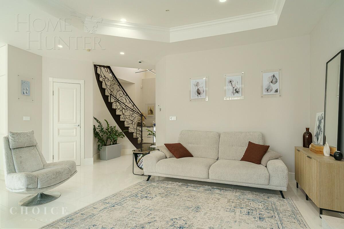 2-этажный коттедж 370 м² с отделкой