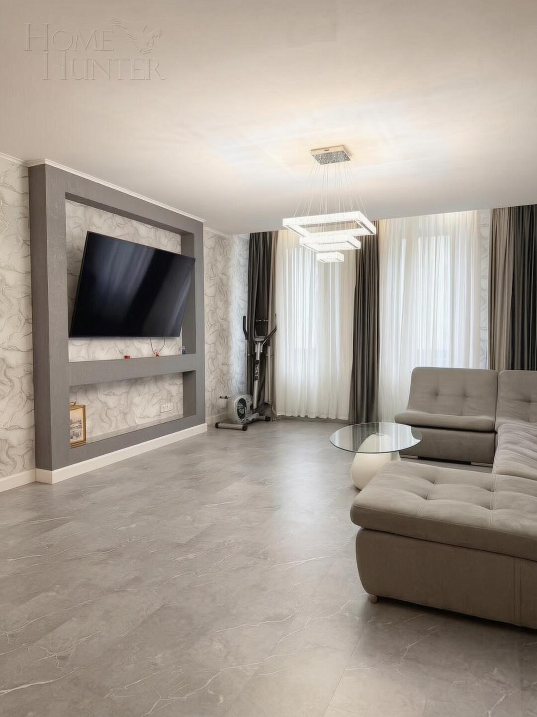 6-КОМН. КВАРТИРА С ОТДЕЛКОЙ 290 М² НА 5 ЭТАЖЕ