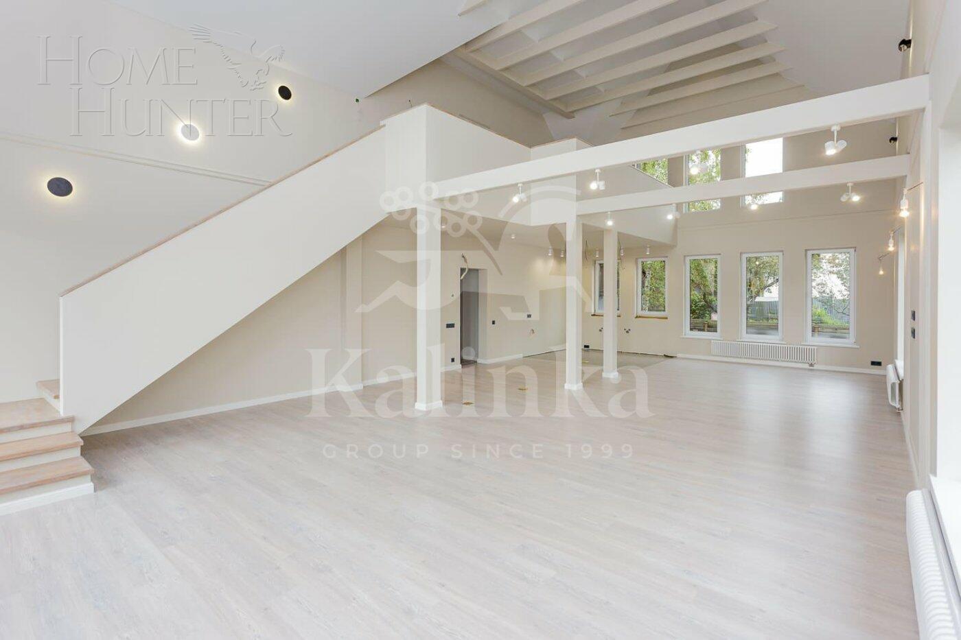 2-этажный коттедж 305 м² с отделкой